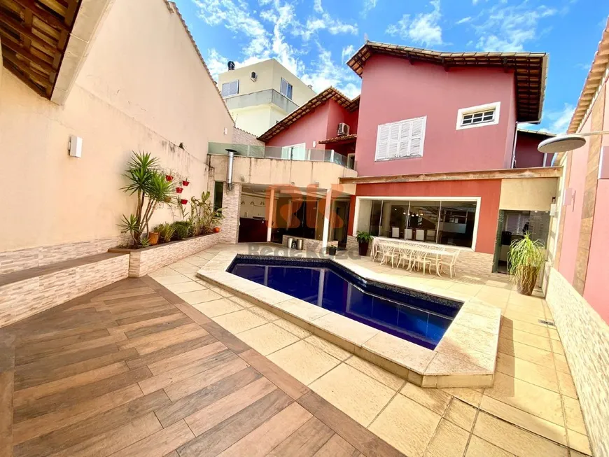 Foto 1 de Casa com 4 Quartos à venda, 440m² em Palmares, Belo Horizonte