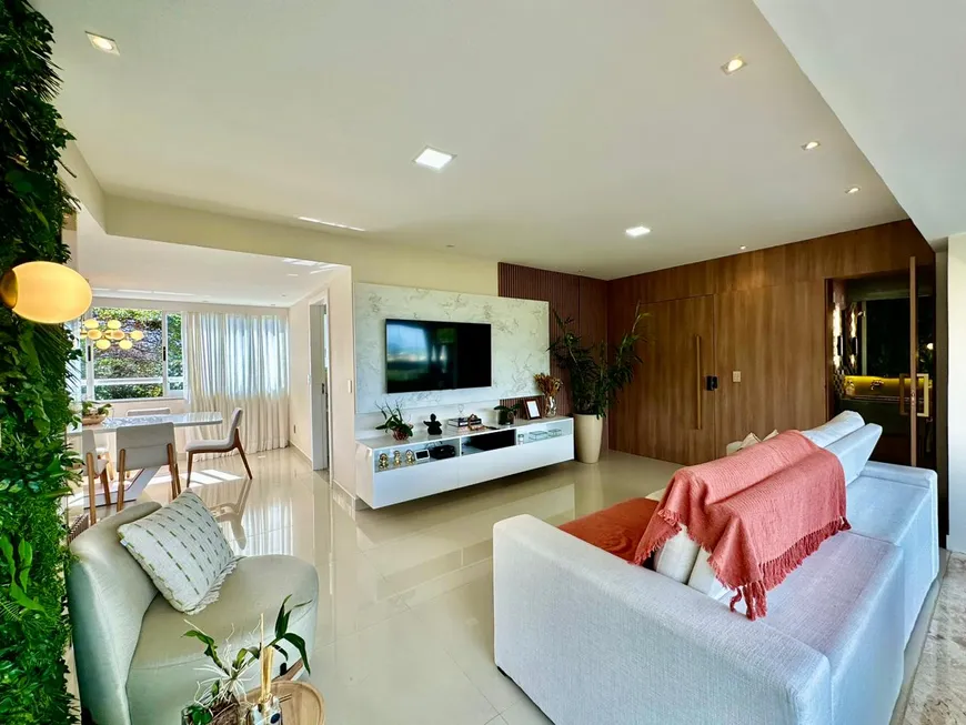 Foto 1 de Apartamento com 2 Quartos à venda, 133m² em Patamares, Salvador