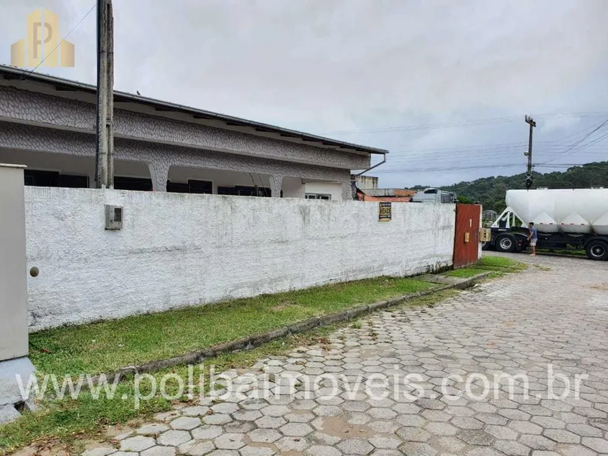 Foto 1 de Casa com 3 Quartos à venda, 249m² em Vila Santo Antônio, Imbituba