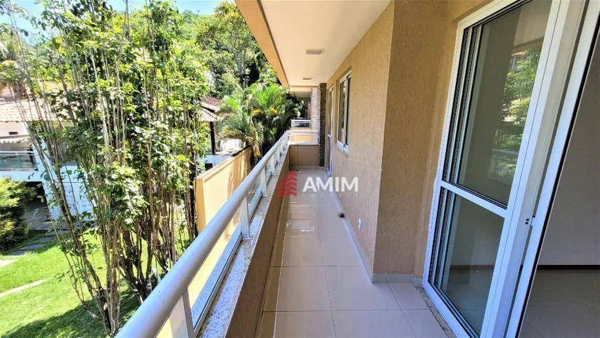 Foto 1 de Cobertura com 3 Quartos à venda, 170m² em Itacoatiara, Niterói