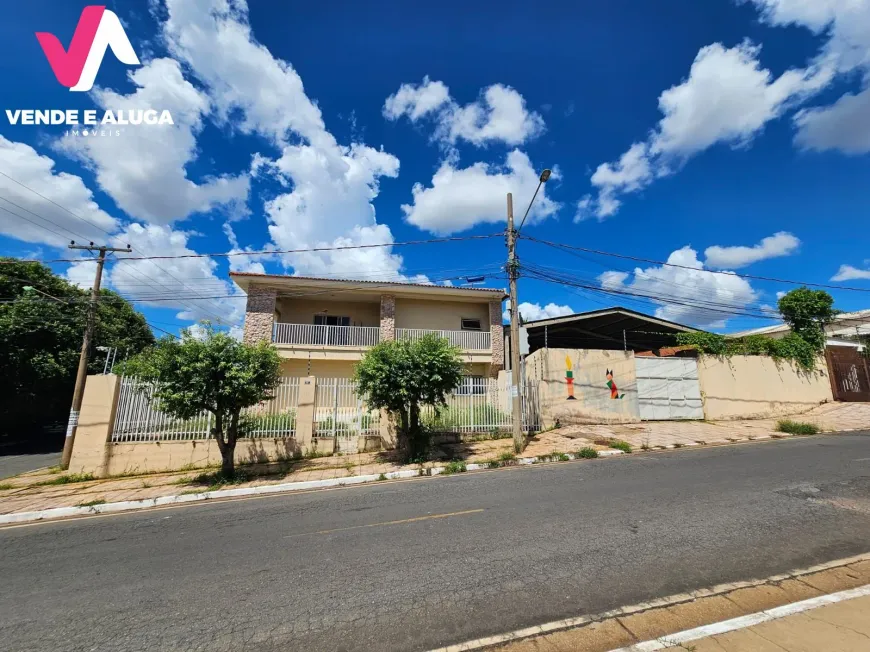 Foto 1 de Casa com 7 Quartos à venda, 450m² em Porto, Cuiabá