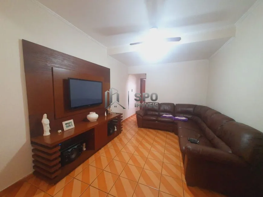 Foto 1 de Casa com 2 Quartos à venda, 113m² em Vila Isa, São Paulo