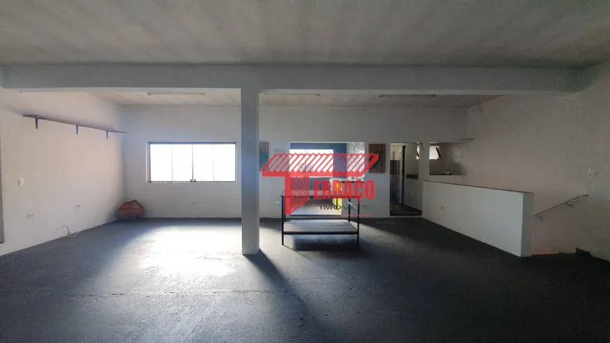 Foto 1 de Casa com 1 Quarto para alugar, 140m² em Vila Tibirica, Santo André