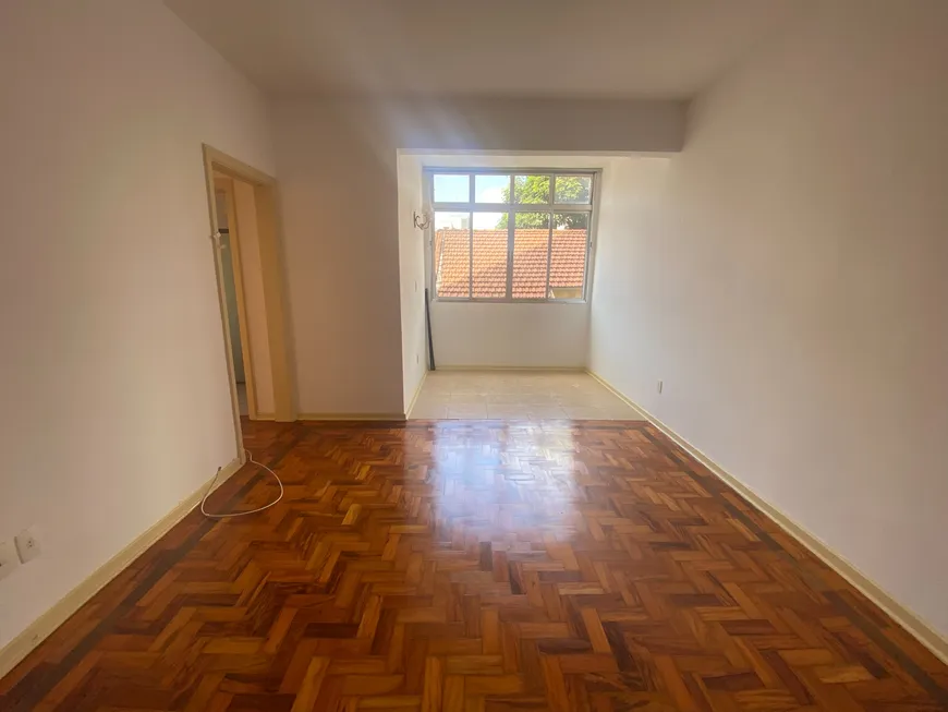 Foto 1 de Apartamento com 2 Quartos para alugar, 80m² em Consolação, São Paulo