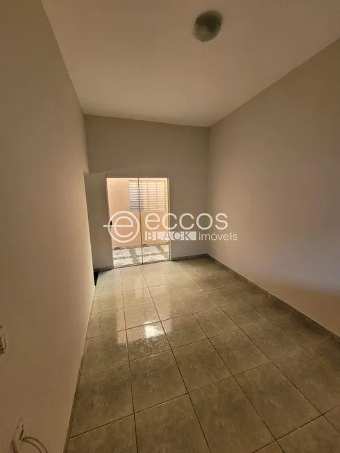 Foto 1 de Casa com 3 Quartos à venda, 150m² em Jardim Europa, Uberlândia