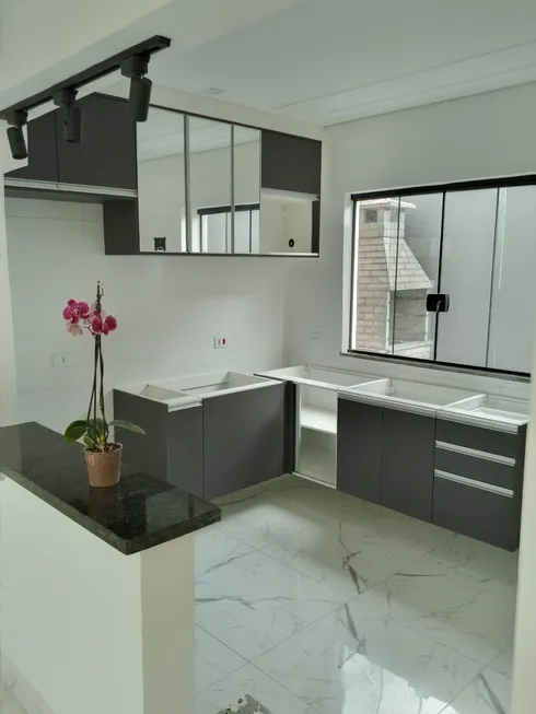 Foto 1 de Casa de Condomínio com 2 Quartos à venda, 80m² em Vila Figueira, Suzano