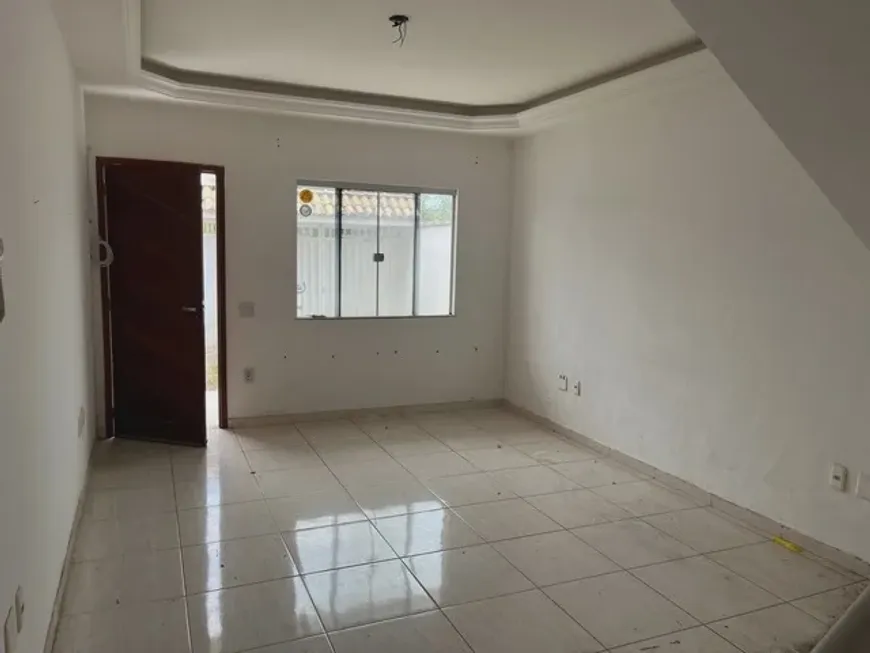 Foto 1 de Casa com 2 Quartos à venda, 101m² em Jardim Franco, Macaé