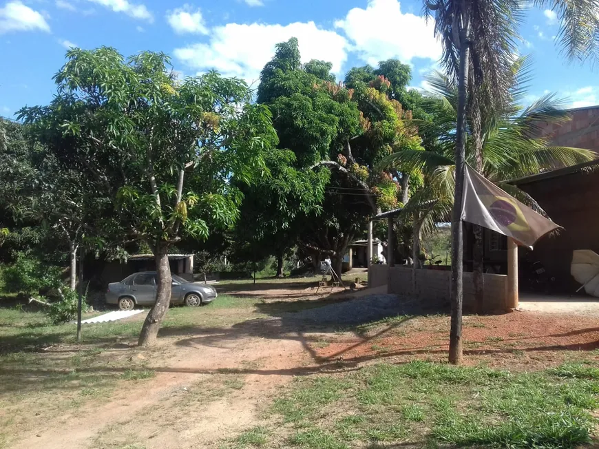 Foto 1 de Fazenda/Sítio com 2 Quartos à venda, 7000m² em Mansoes de Recreio Estrela Dalva VII A, Novo Gama