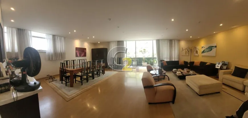 Foto 1 de Apartamento com 3 Quartos à venda, 260m² em Santa Cecília, São Paulo