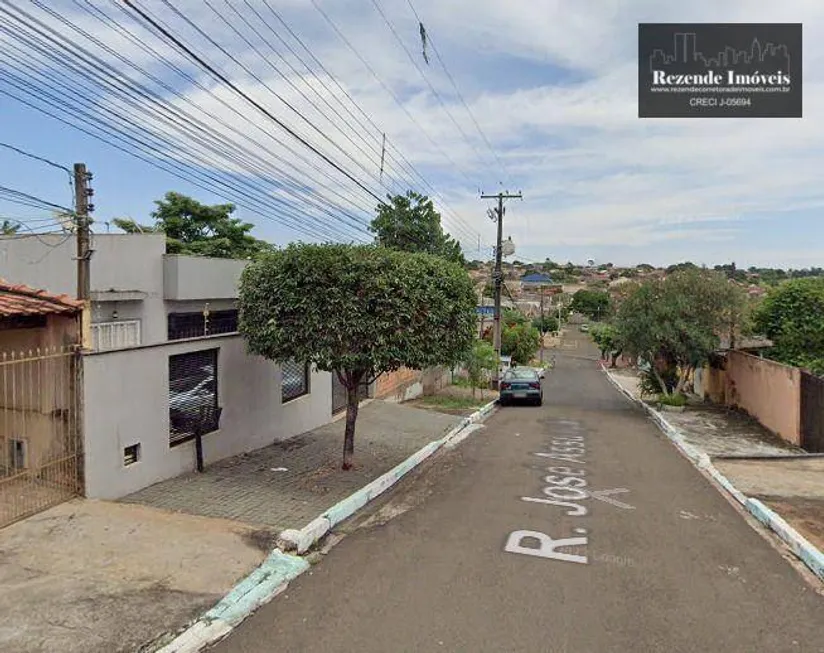 Foto 1 de Lote/Terreno à venda, 200m² em Parigot de Souza II, Londrina