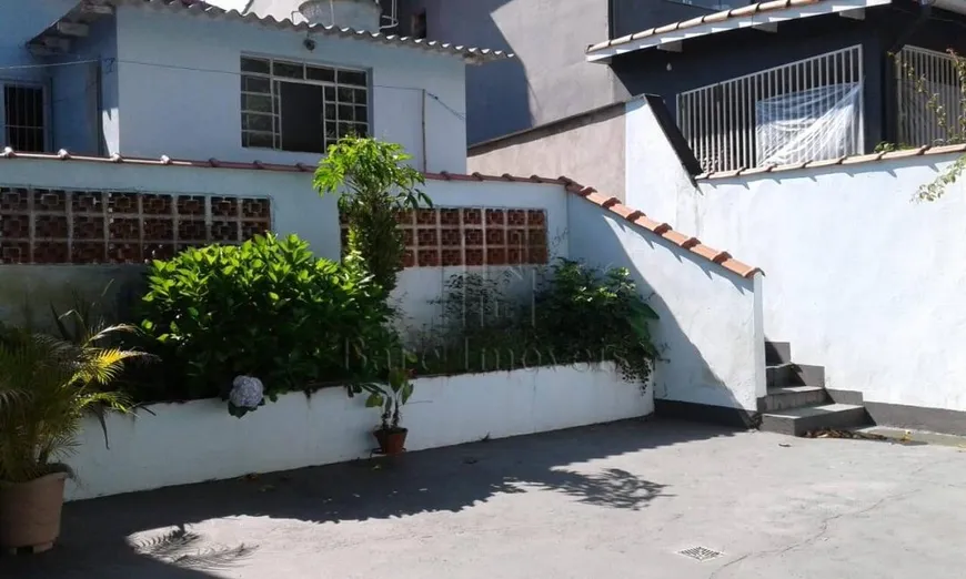 Foto 1 de Casa com 2 Quartos à venda, 140m² em Baeta Neves, São Bernardo do Campo