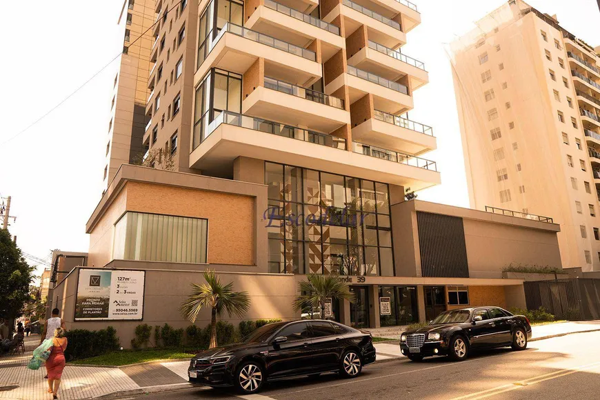 Foto 1 de Apartamento com 3 Quartos à venda, 138m² em Jardim Paulista, São Paulo