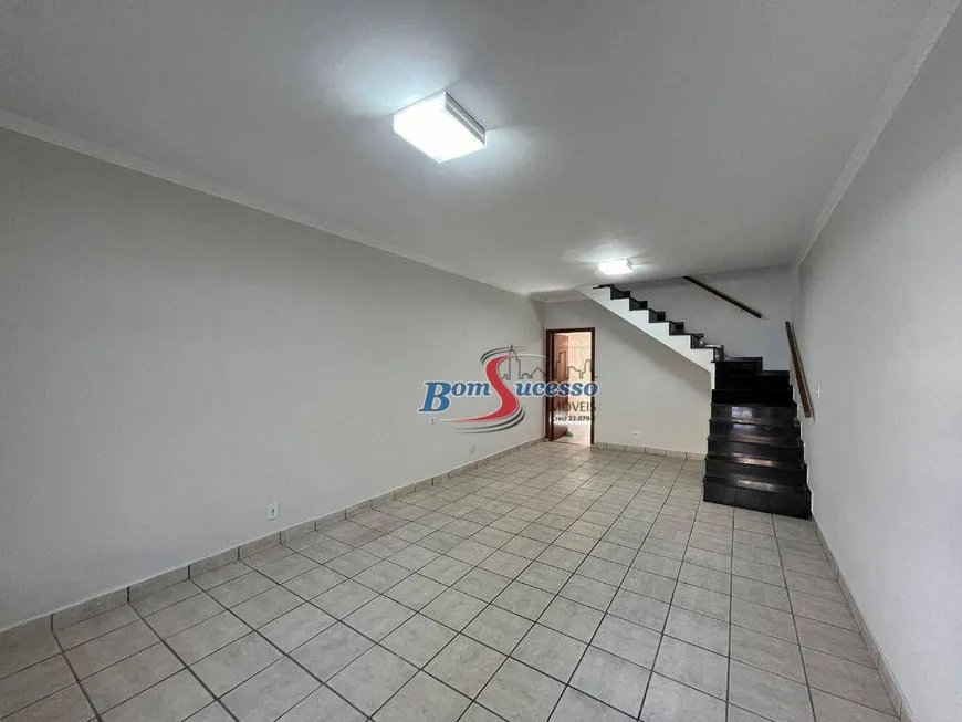 Foto 1 de Sobrado com 2 Quartos para alugar, 192m² em Vila Prudente, São Paulo