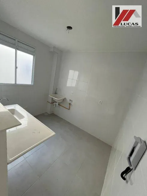 Foto 1 de Apartamento com 2 Quartos à venda, 40m² em Jardim Caiapia, Cotia