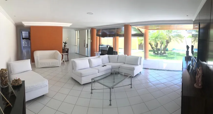Foto 1 de Casa com 4 Quartos à venda, 300m² em Buraquinho, Lauro de Freitas