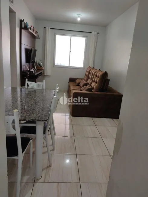 Foto 1 de Apartamento com 3 Quartos à venda, 85m² em Jardim das Palmeiras, Uberlândia