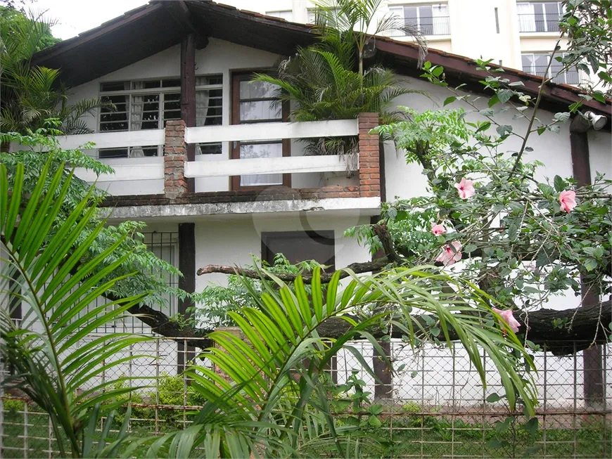 Foto 1 de Lote/Terreno à venda, 2125m² em Morumbi, São Paulo