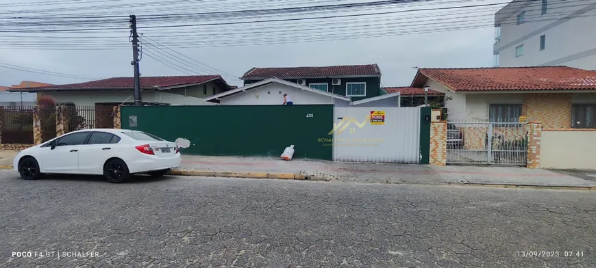 Foto 1 de Casa com 2 Quartos à venda, 100m² em Centro, Camboriú