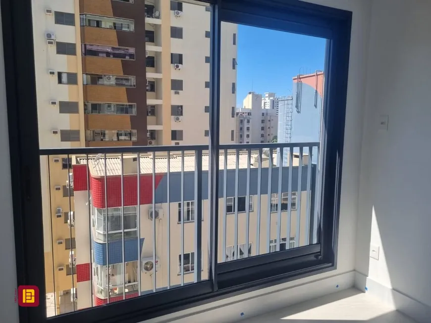 Foto 1 de Apartamento com 1 Quarto à venda, 40m² em Canto, Florianópolis
