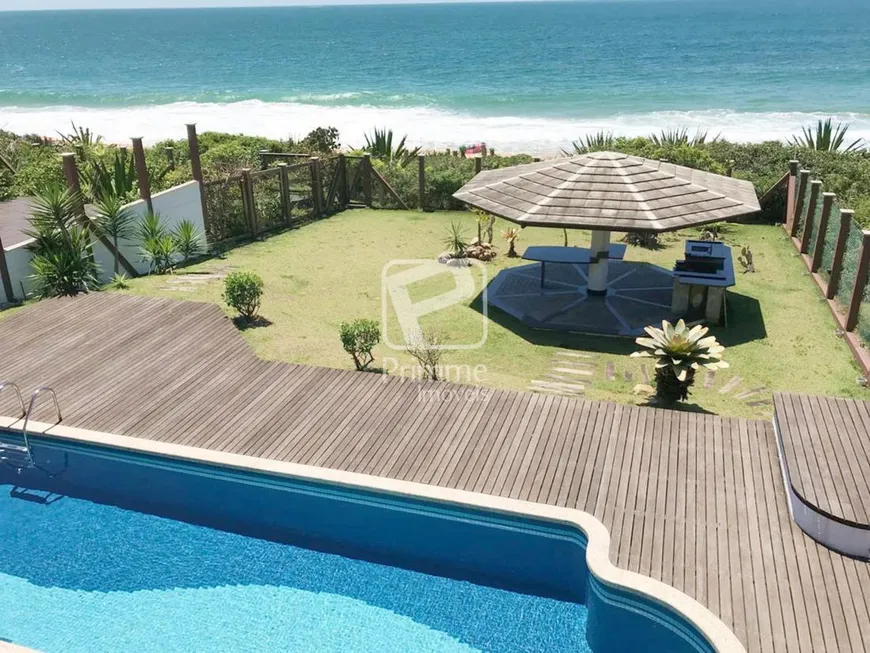 Foto 1 de Casa com 4 Quartos à venda, 463m² em Praia do Estaleirinho, Balneário Camboriú