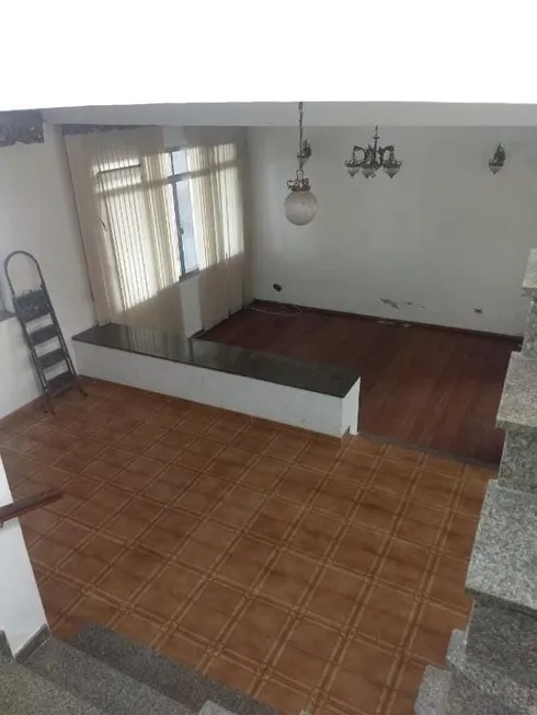 Foto 1 de Sobrado com 3 Quartos para venda ou aluguel, 296m² em Jardim Vila Formosa, São Paulo