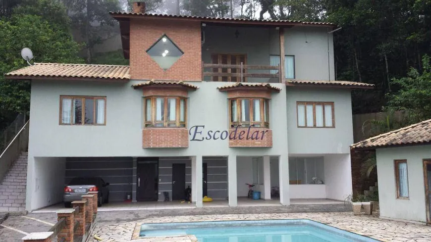 Foto 1 de Casa com 3 Quartos à venda, 380m² em Alpes da Cantareira, Mairiporã