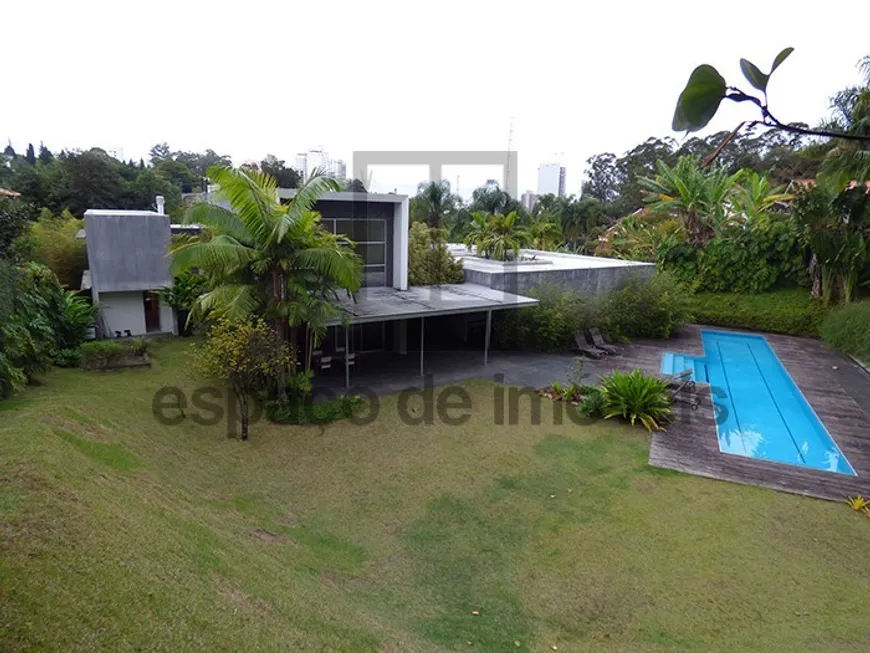 Foto 1 de Casa com 4 Quartos à venda, 1000m² em Morumbi, São Paulo