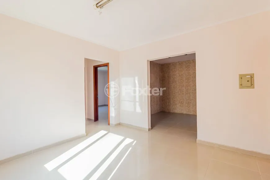 Foto 1 de Apartamento com 2 Quartos à venda, 68m² em Passo da Areia, Porto Alegre