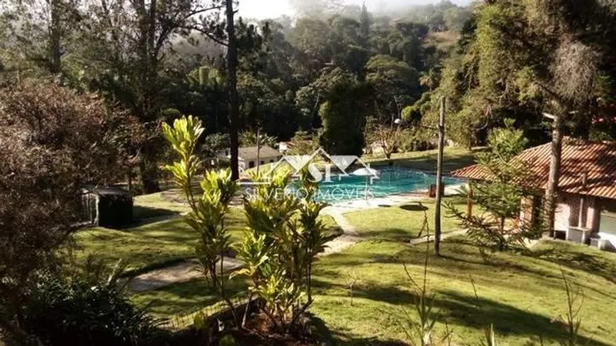 Foto 1 de Fazenda/Sítio com 7 Quartos à venda, 450m² em Granja Florestal, Teresópolis