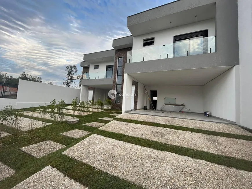 Foto 1 de Casa de Condomínio com 3 Quartos à venda, 172m² em São José, Santa Maria