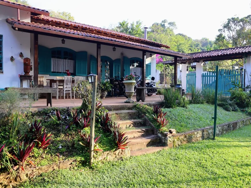 Foto 1 de Casa com 6 Quartos à venda, 300m² em Casa Branca, Brumadinho