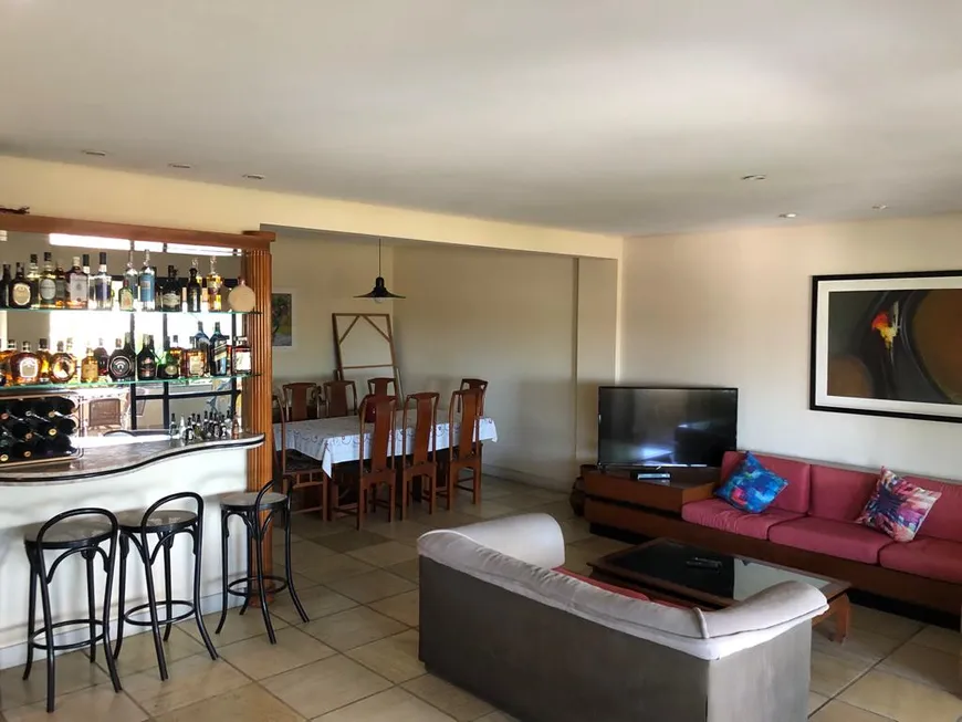 Foto 1 de Apartamento com 4 Quartos à venda, 270m² em Praia do Canto, Vitória