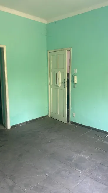 Foto 1 de Casa com 2 Quartos à venda, 50m² em Madureira, Rio de Janeiro