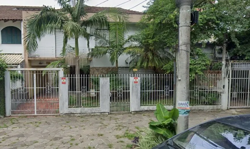 Foto 1 de Casa com 5 Quartos à venda, 400m² em Santana, Porto Alegre