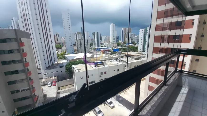 Foto 1 de Apartamento com 3 Quartos à venda, 110m² em Boa Viagem, Recife