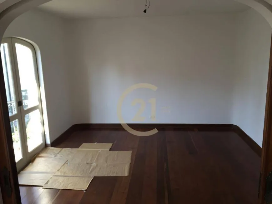 Foto 1 de Apartamento com 4 Quartos para alugar, 260m² em Higienópolis, São Paulo