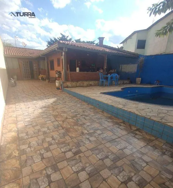 Foto 1 de Casa com 2 Quartos à venda, 171m² em Jardim Alvinopolis, Atibaia