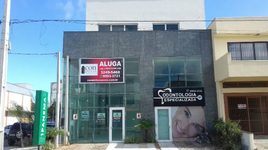 Foto 1 de Sala Comercial para alugar, 26m² em Cavalhada, Porto Alegre