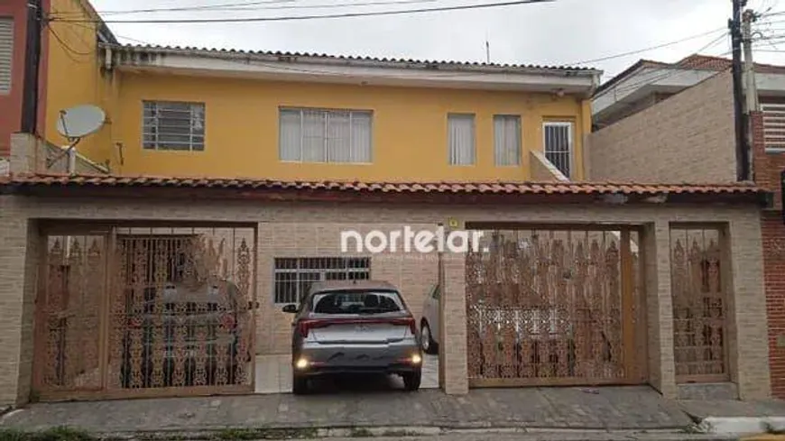 Foto 1 de Casa com 5 Quartos à venda, 200m² em Vila Regina, São Paulo