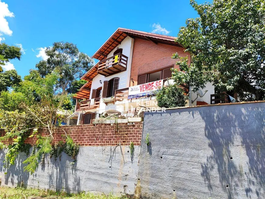 Foto 1 de Casa com 3 Quartos à venda, 184m² em Ponte da Saudade, Nova Friburgo