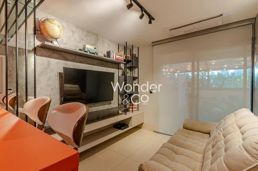 Foto 1 de Apartamento com 1 Quarto à venda, 60m² em Campo Belo, São Paulo