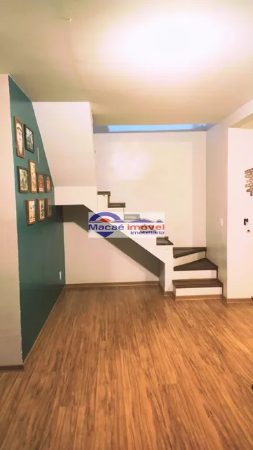 Foto 1 de Apartamento com 3 Quartos à venda, 90m² em Novo Cavaleiro, Macaé