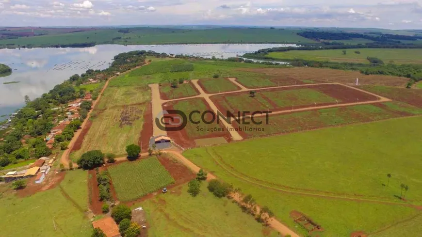 Foto 1 de Lote/Terreno à venda, 1065m² em , Arealva