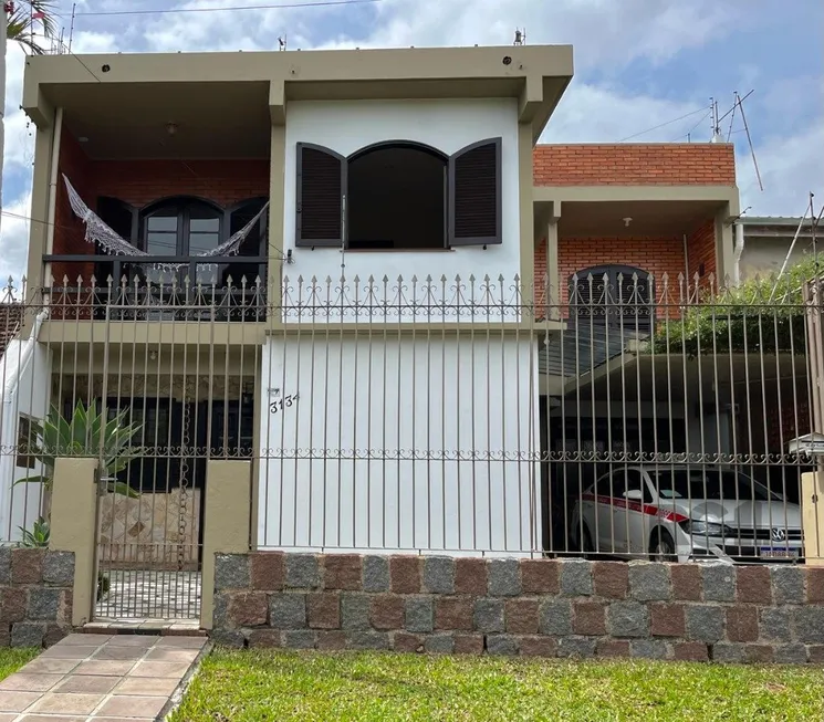Foto 1 de Casa com 3 Quartos à venda, 150m² em Restinga, Porto Alegre