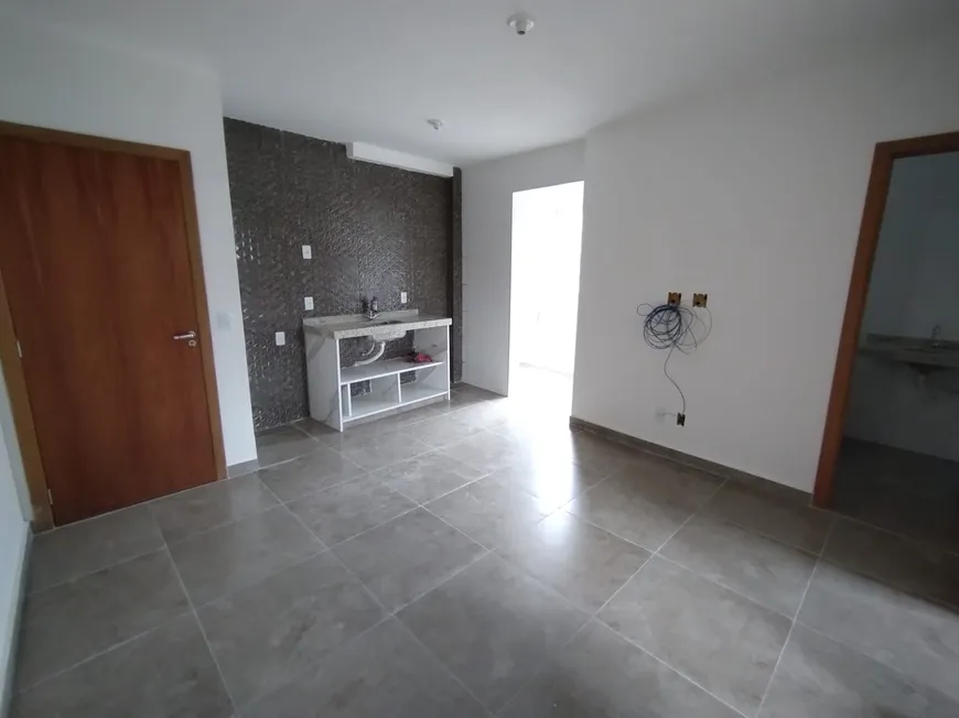 Foto 1 de Apartamento com 2 Quartos para alugar, 45m² em Saudade, Belo Horizonte