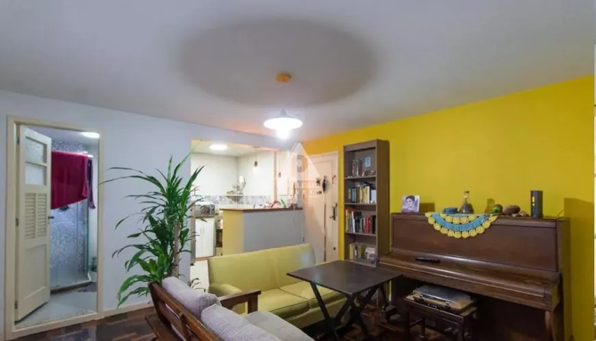 Foto 1 de Apartamento com 2 Quartos à venda, 64m² em Centro, Rio de Janeiro