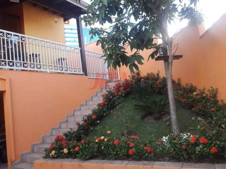 Foto 1 de Sobrado com 3 Quartos à venda, 225m² em Vila Homero, Indaiatuba