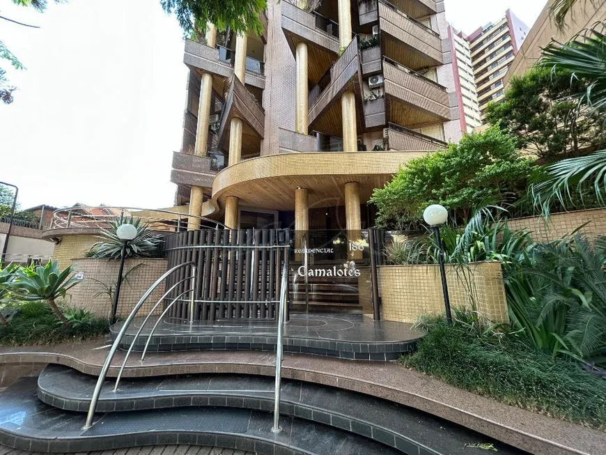 Foto 1 de Apartamento com 3 Quartos à venda, 134m² em Zona 01, Maringá