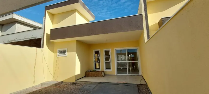 Foto 1 de Casa com 3 Quartos à venda, 90m² em Ancuri, Itaitinga