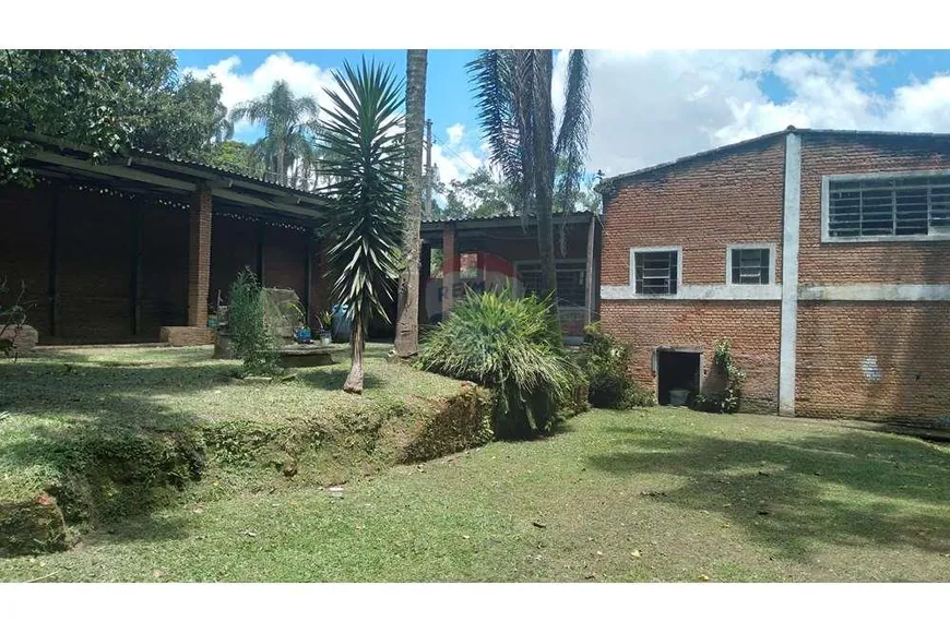 Foto 1 de Fazenda/Sítio à venda, 6000m² em Parque Florestal, São Paulo